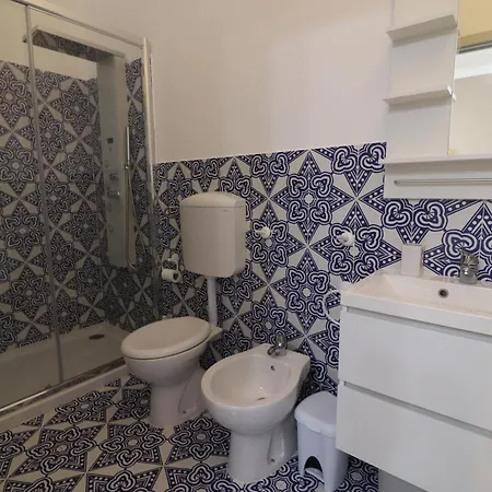 Via Faccolli Zona Centro *