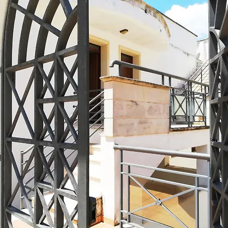 Via Faccolli Zona Centro * Otranto