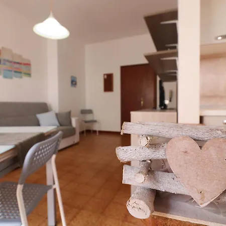 Via Faccolli Zona Centro Tatil Evi *